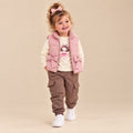 Pernati prsluk, majica i kargo pantalone za bebe – Roze